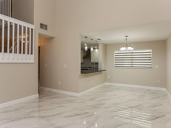 5th image of 531 NW 207th Avenue