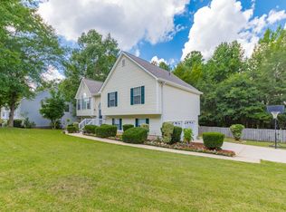 7287 Essex Dr, Douglasville, GA