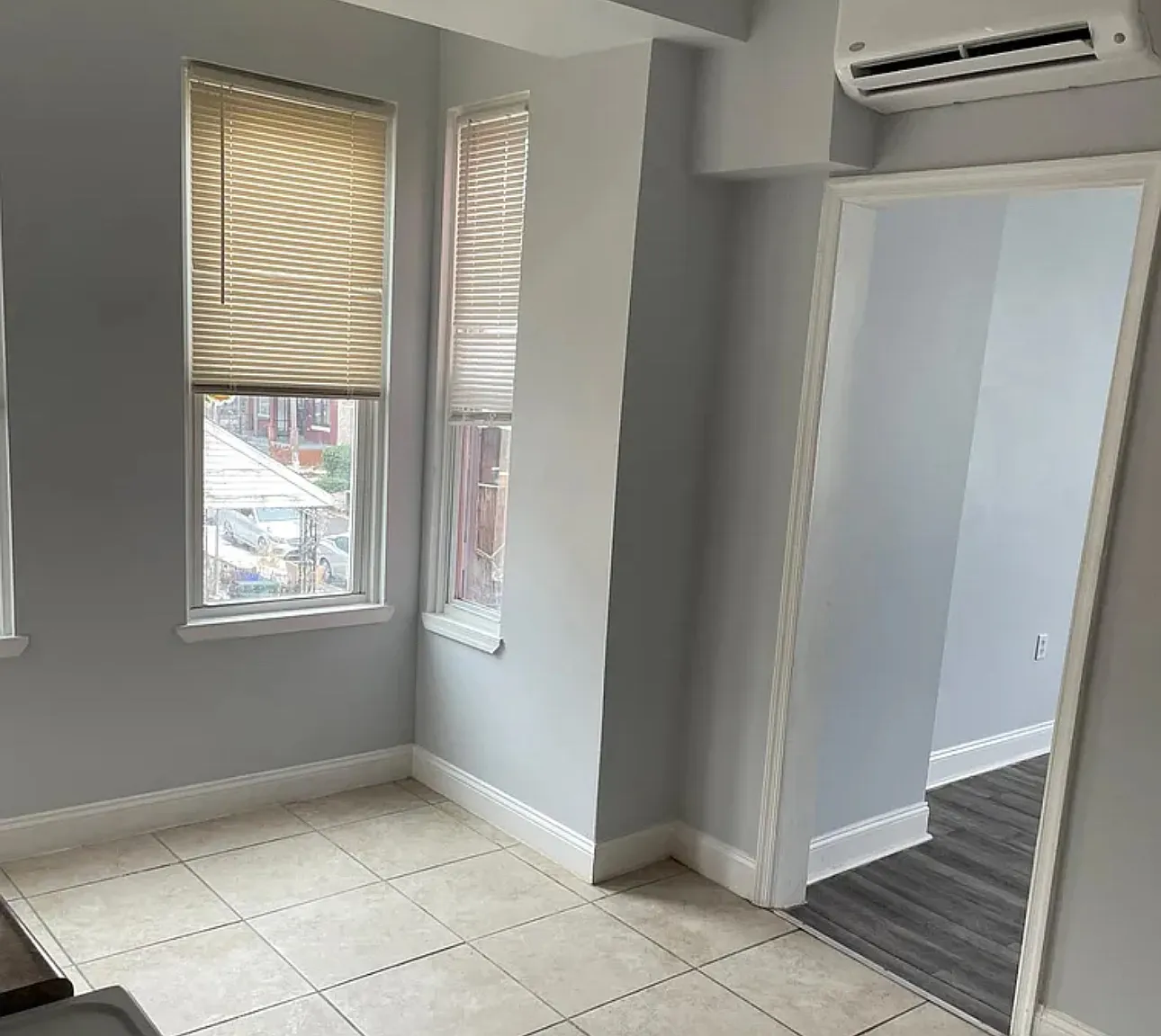 2 bed, $1,100 — Photo 1