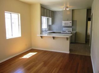 524 Charles St, Providence, RI 02904