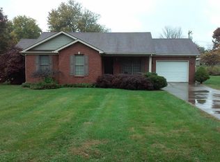 234 Woodlawn Rd, Bardstown, KY 40004