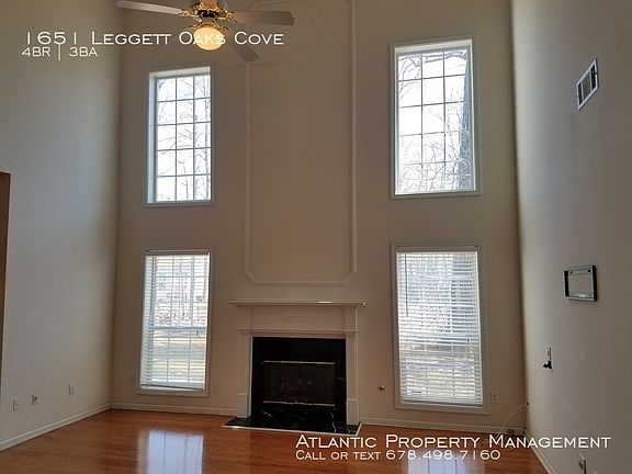 3rd image of 1651 Leggett Oaks Cv