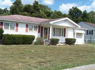 1203 Meadowbrook Dr, Point Pleasant, WV 25550