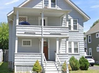 125 Redlands Rd, West Roxbury, MA 02132