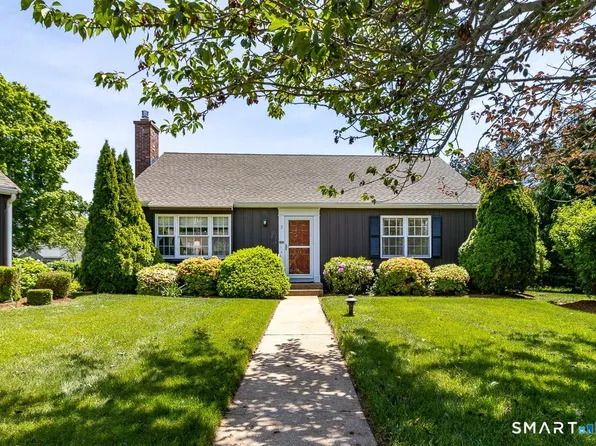 5 Thelbridge Street #5, Madison, CT 06443