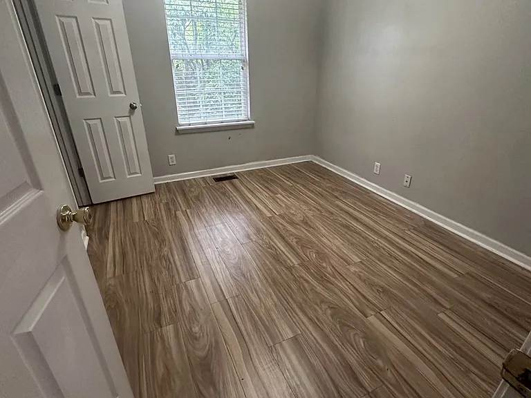 3001 Hamilton Church Rd #403 — Photo 19
