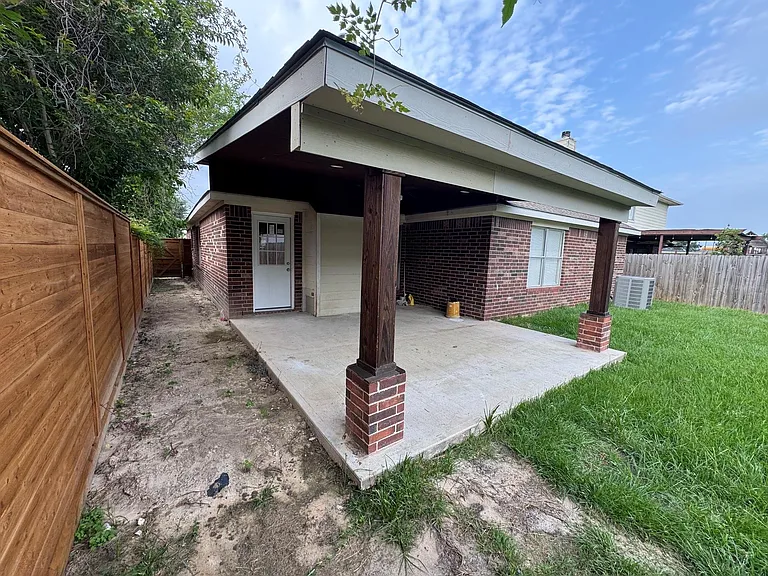 21111 Woodland Green Dr — Photo 26