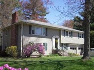8 Evergreen Way, Medfield, MA 02052