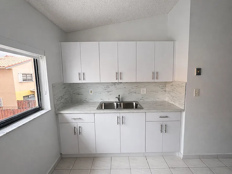 7891 W 29th Way — Photo 7