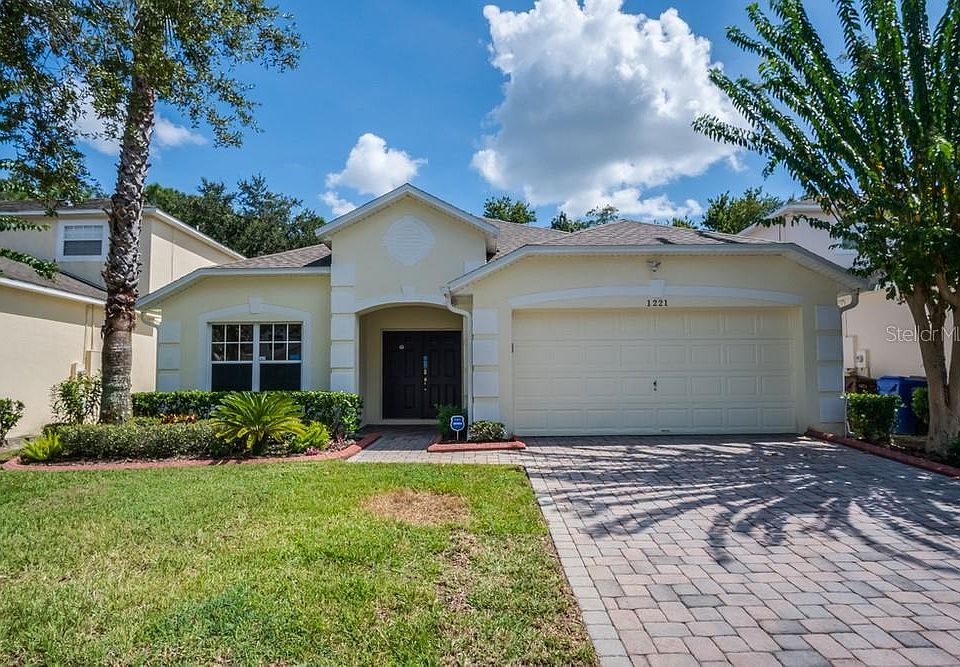 1st image of 1221 Winding Willow Ct