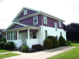 602 31st St, Vienna, WV 26105