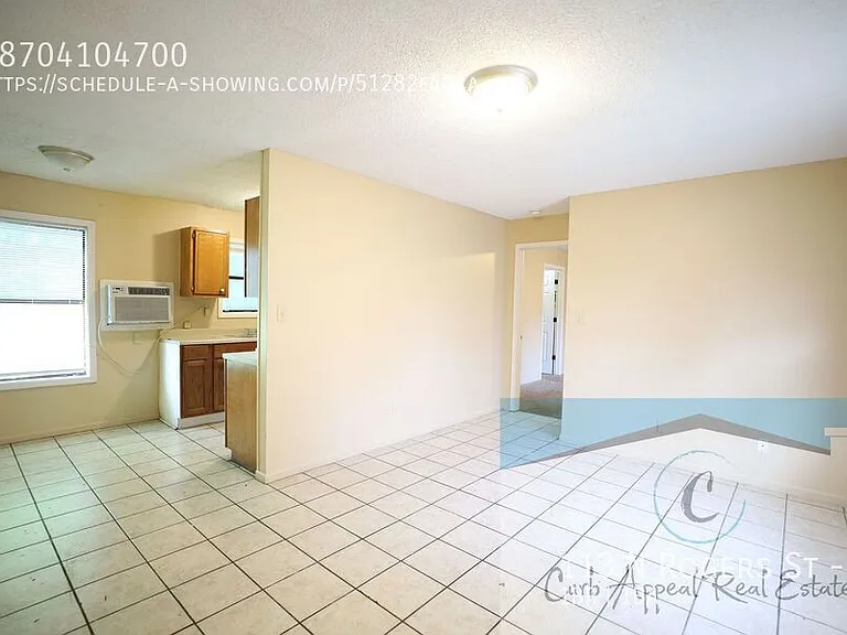 113 N Rogers St #3 — Photo 6