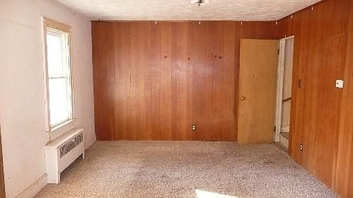 4th image of 4904 Buckeye Rd