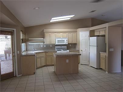 5th image of 45565 Deerbrook Cir
