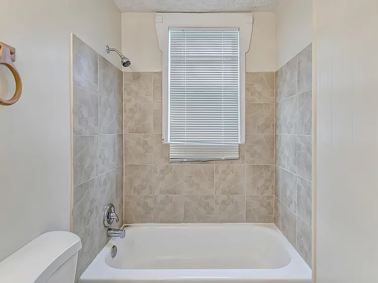 9038 Rhode Island Ave — Photo 13