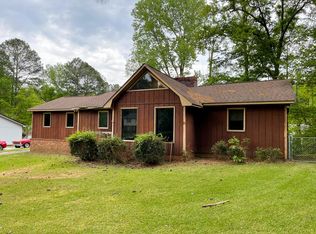 14 Riverview Rd, Ware Shoals, SC 29692