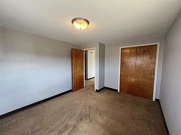 5th image of 1443 Catherine St APT 5