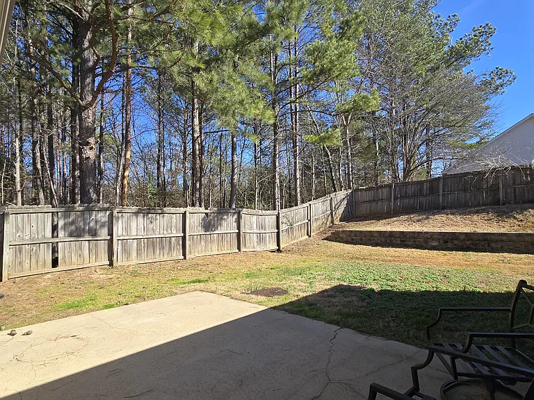 2606 Sterling Dr — Photo 14