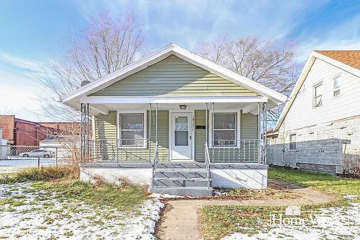 1817 Kendall St photo 1