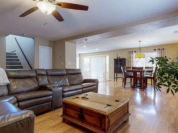 4th image of 8720 Hatteras Pl NW