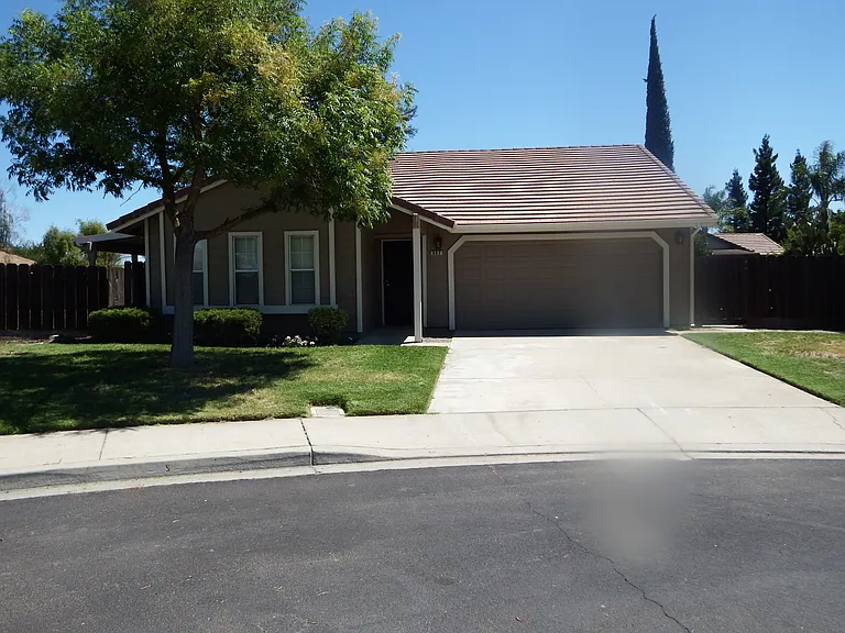 882 Lazarine Ct — Photo 21