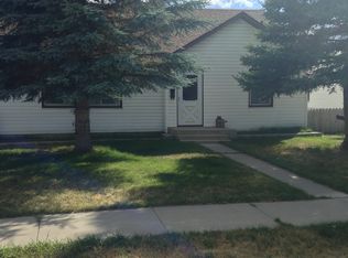 155 2nd Ave, Evanston, WY 82930
