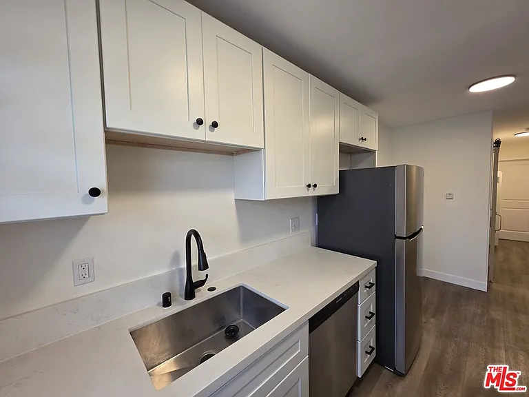 1743 9th St #1 — Photo 46