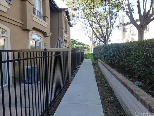 1st image of 5 Lucente Ln #32
