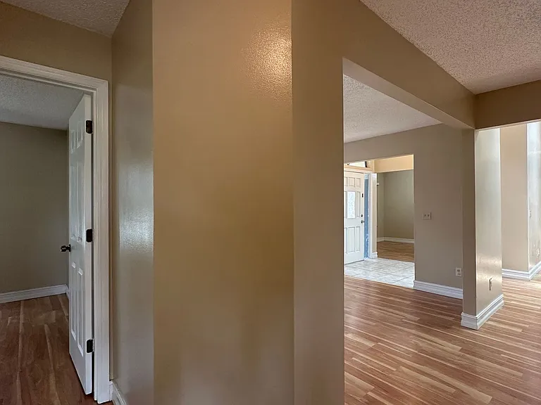 487 Carrigan Ave — Photo 16