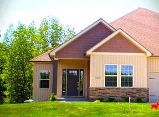 1000 Berry Bnd, Clarksville, TN 37043