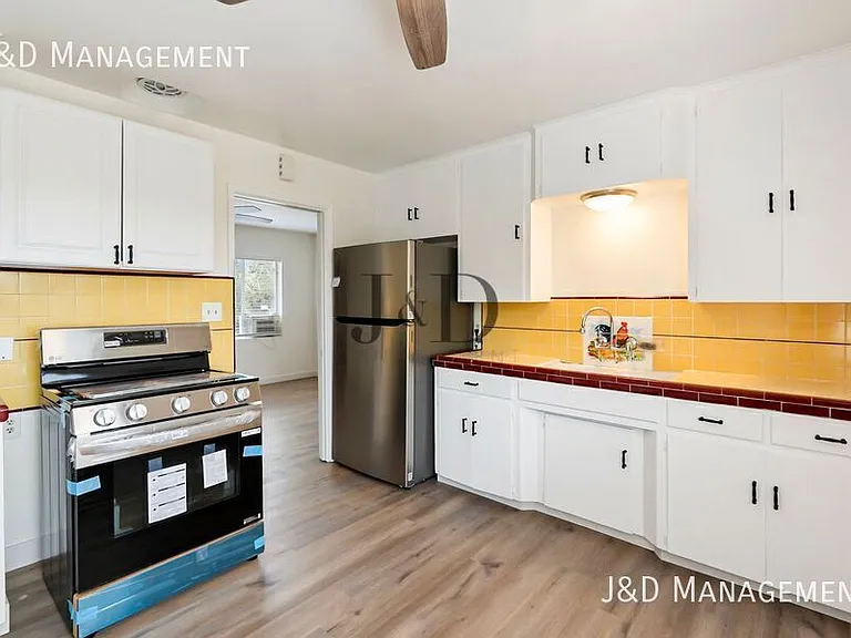 6191 Lorca Dr — Photo 4