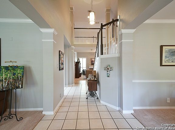 2nd image of 11 Grogans Mill Dr