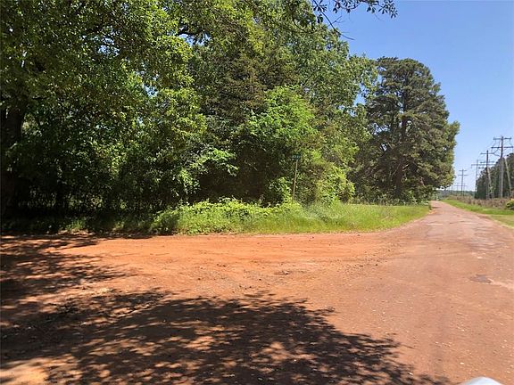 5th image of 1 County Road 837