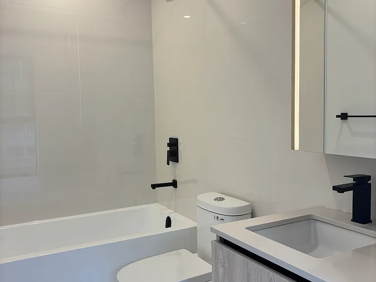 699 Sheppard Ave E #523 — Photo 7