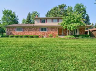 555 Wellington Crescent Blvd, Mount Clemens, MI 48043