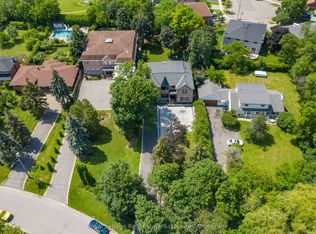 96 Elmcrest Rd, Toronto, ON M9C3R9