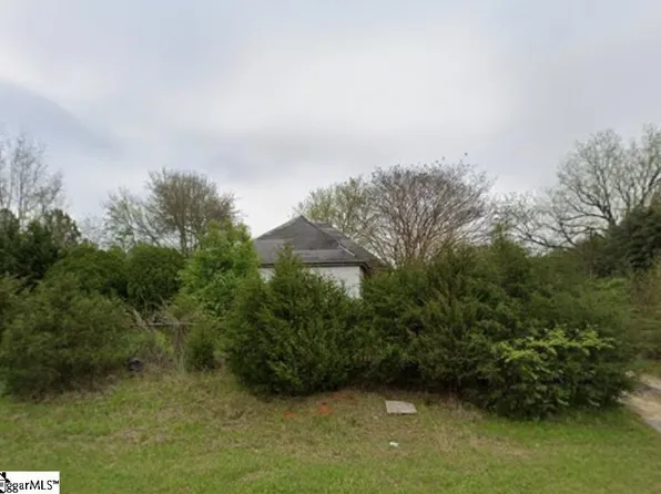 1019 Dunklin Bridge Rd, Fountain Inn, SC 29644