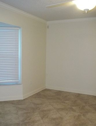 2nd image of 1679 Tarrytown Ave