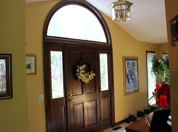 5th image of 166 E Cove Dr