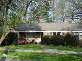 85 Allendale Dr #85, Rye, NY 10580