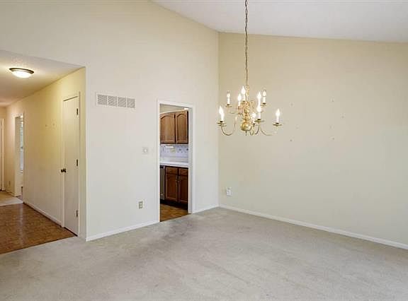 4th image of 11015 W 96th Ter
