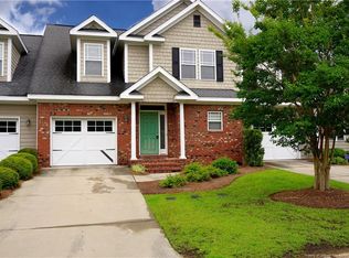 907 Kensington Park Rd, Fayetteville, NC 28311