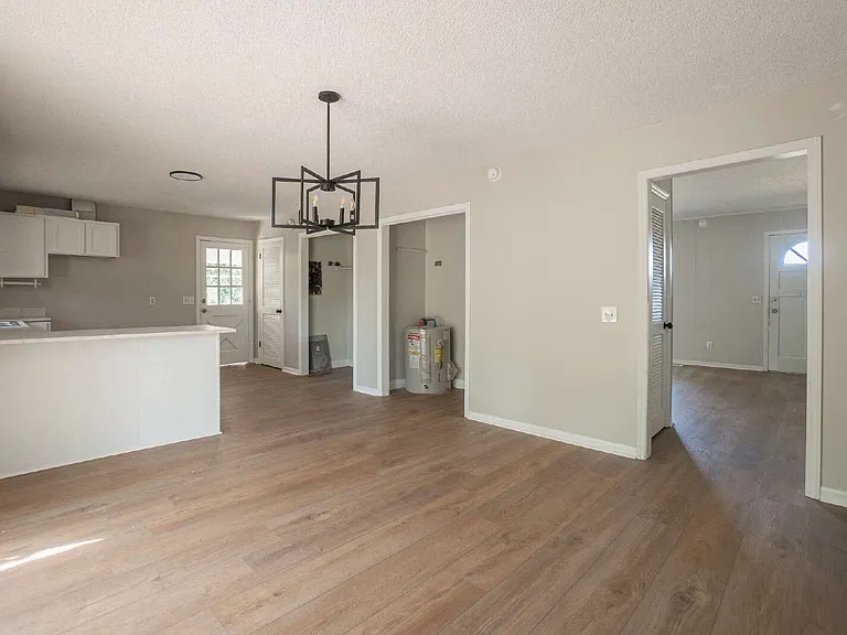1728 N Governor Williams Hwy — Photo 13