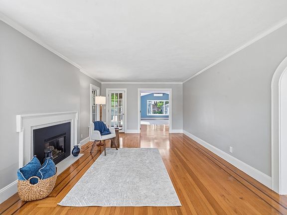 4th image of 30 Chatham Rd