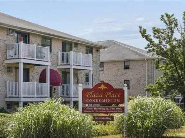 8 Kenmar Dr Unit 60, Billerica, MA 01821