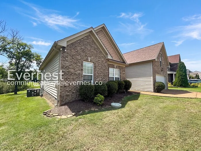 4513 Hamilton Ln — Photo 4
