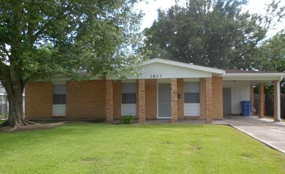 3807 Mount St.