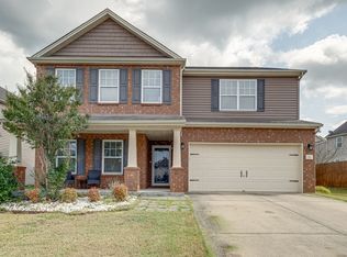 71 Suggs Dr, Lebanon, TN 37087