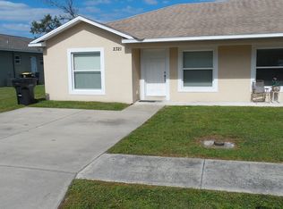 2321 Chestnut Hills Dr, Lakeland, FL 33805