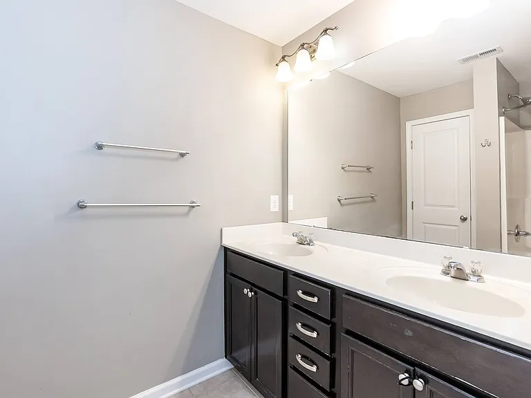 1634 Holly Grove Way — Photo 22